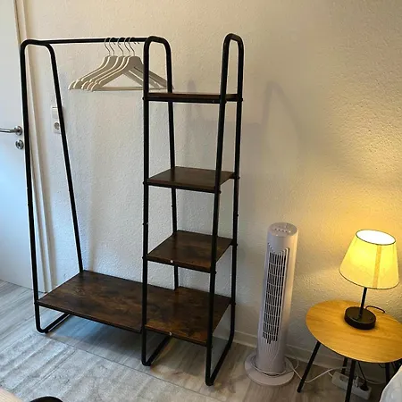 Raha - Grosses 3 Z-apartment - Erdgeschoss - Domplatz - Vollausstattung * Erfurt