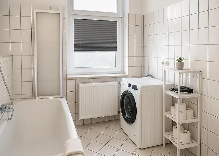 Raha - Grosses 3 Z-apartment - Erdgeschoss - Naehe Domplatz - Vollausstattung *